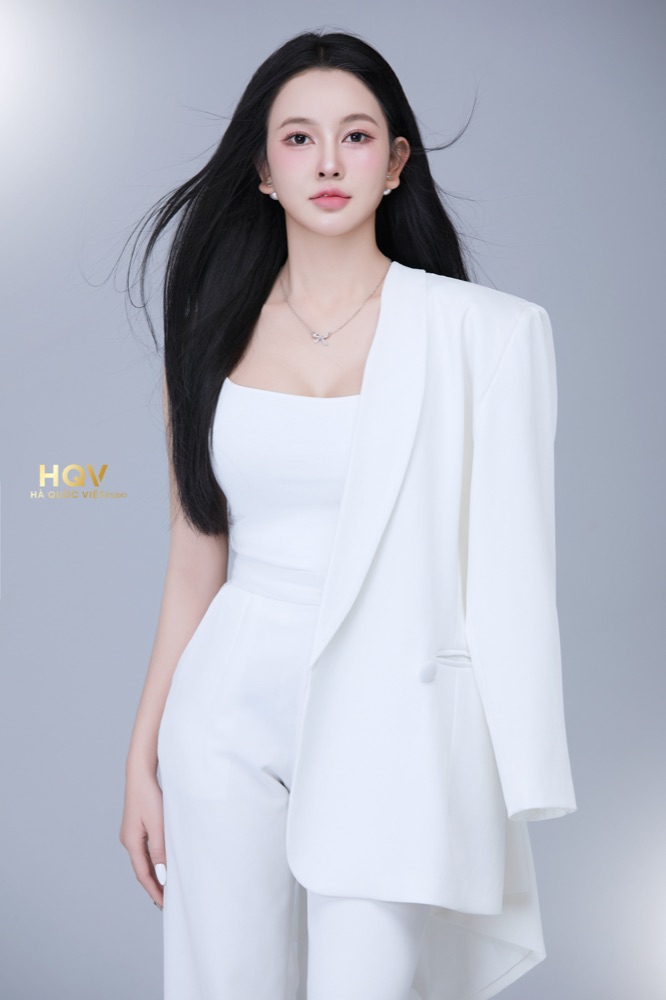 Ảnh profile thanh lịch